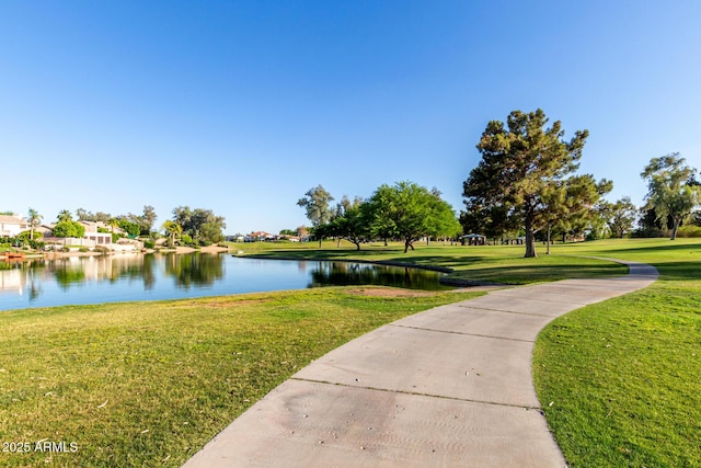3002 S Marigold Pl, Chandler, AZ 85248 - surrounding community with a yard and a water view