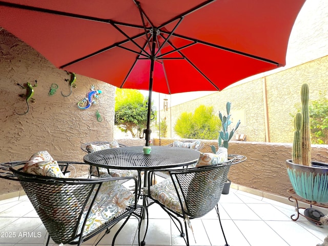 4554 E Paradise Village Pkwy N Unit 133, Phoenix, AZ 85032 - view of patio with outdoor dining area