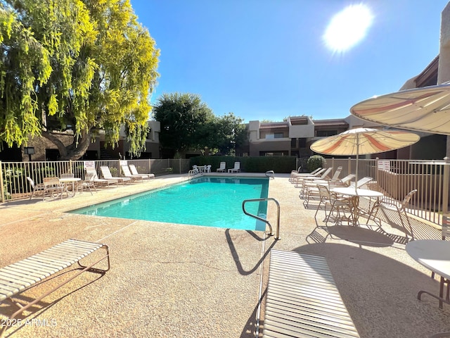 4554 E Paradise Village Pkwy N Unit 133, Phoenix, AZ 85032 - community pool with a patio area