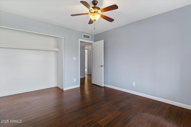 kitchen featuring visible vents, appliances with stainless steel finishes, white cabinets, and ceiling fan