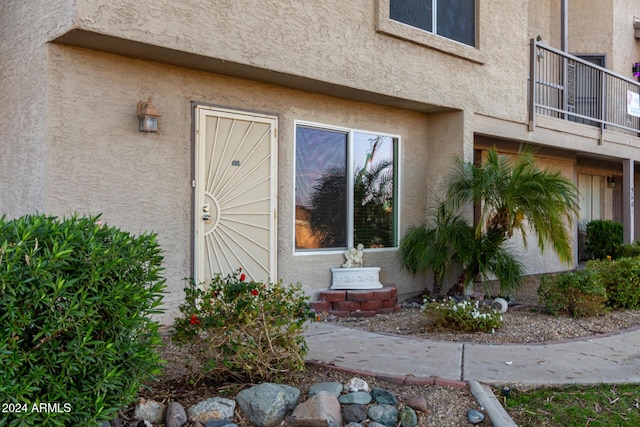 view of entrance to property