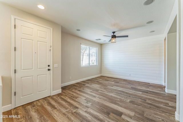 1717 E Joseph Way, Gilbert, AZ 85295 - entryway featuring wood finished floors and a ceiling fan