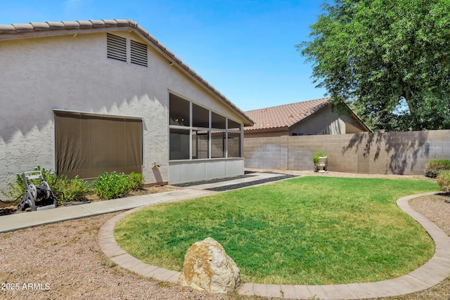 625 W Douglas Ave, Gilbert, AZ 85233 - view of yard featuring a sunroom