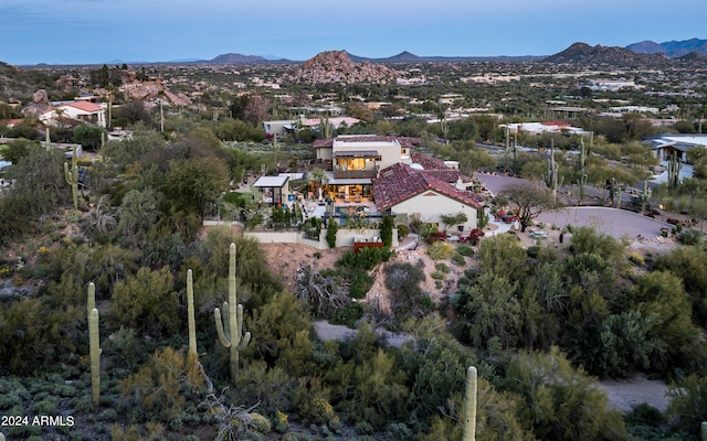 bird's eye view featuring a mountain view