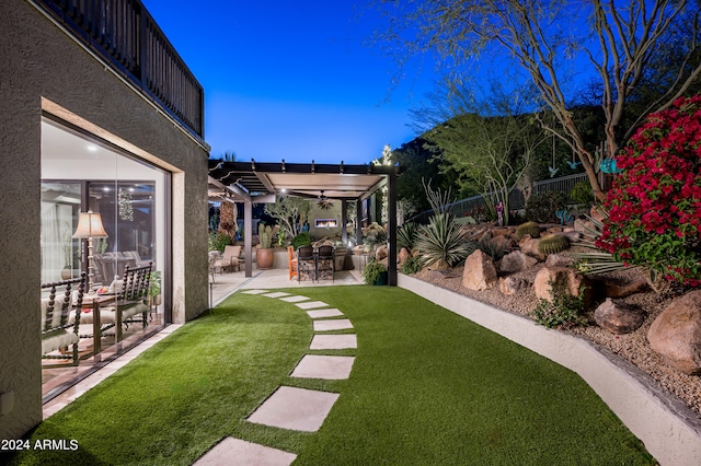 view of yard with a patio