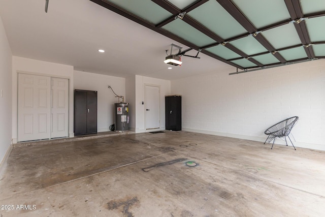 2033 E Janice Way, Phoenix, AZ 85022 - garage with water heater and a garage door opener