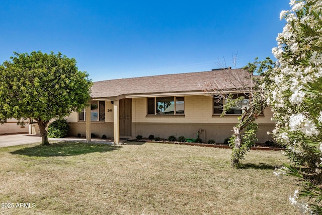 844 E Ruth Ave, Phoenix, AZ 85020 - ranch-style house with a front lawn and a shingled roof