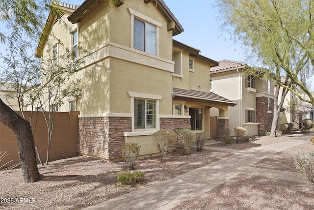 view of front of property