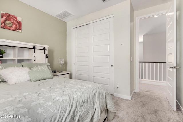 2250 E Palmdale Ln, Gilbert, AZ 85298 - carpeted bedroom featuring a closet and baseboards