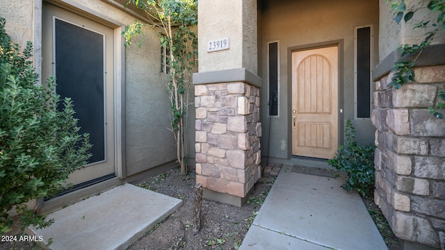 view of entrance to property