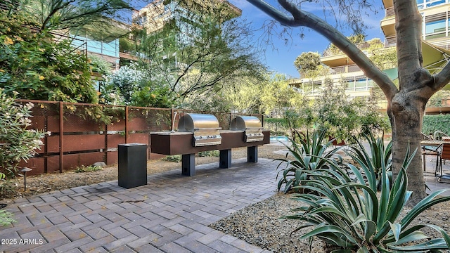7117 E Rancho Vista Dr Unit 1012, Scottsdale, AZ 85251 - view of patio / terrace