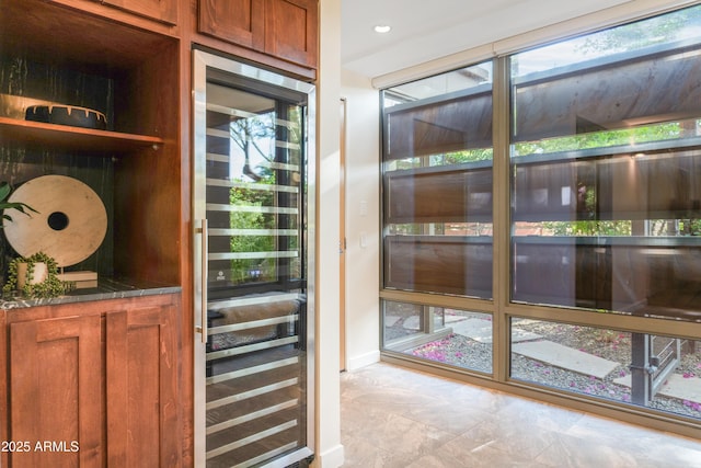 7117 E Rancho Vista Dr Unit 1012, Scottsdale, AZ 85251 - pantry with wine cooler