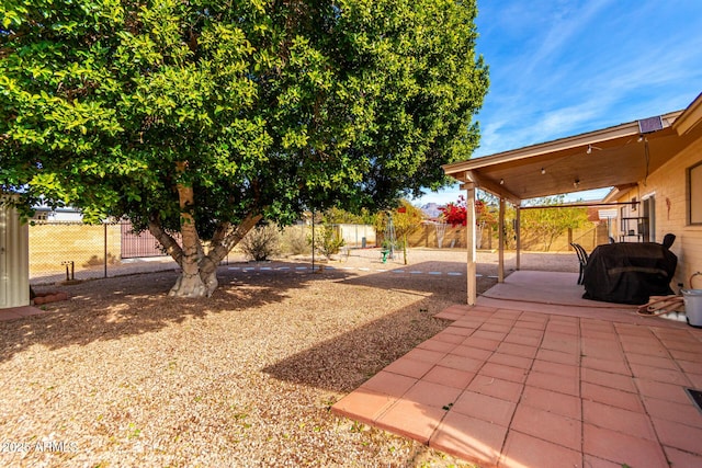 view of yard with a patio area