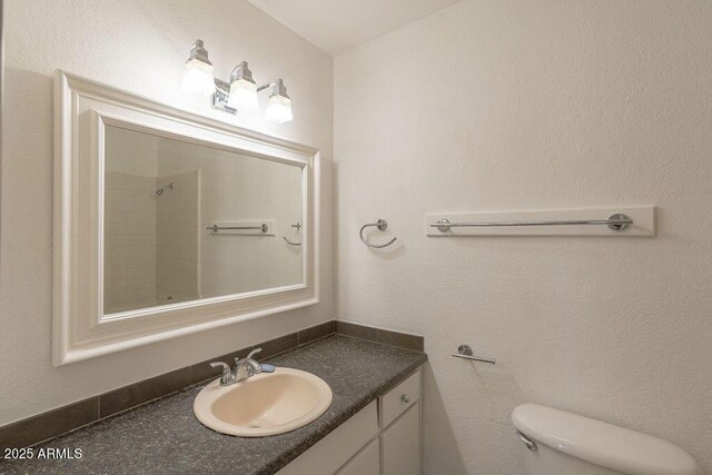 1315 Via Cabrillo, Sierra Vista, AZ 85635 - full bathroom with vanity and toilet