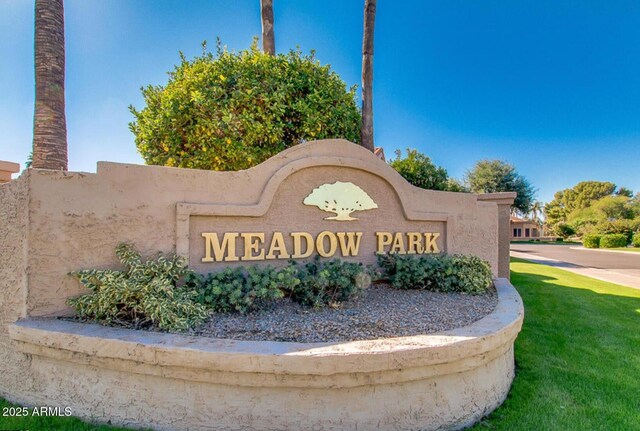 9733 W Mcrae Way, Peoria, AZ 85382 - community sign featuring a lawn