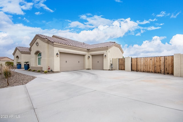 view of front of house featuring a garage