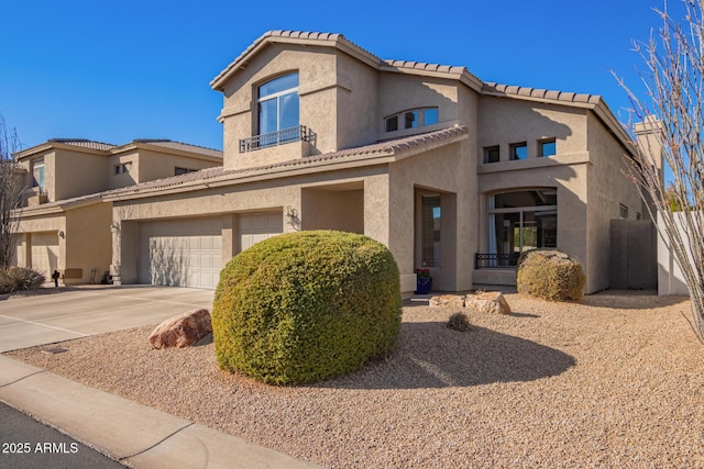 view of front facade with a garage