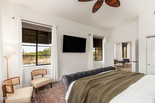 bedroom featuring ceiling fan