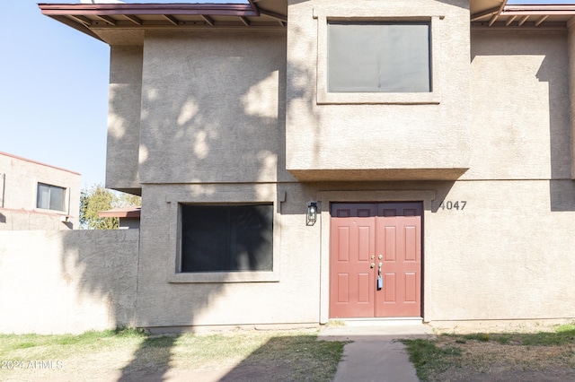 view of entrance to property