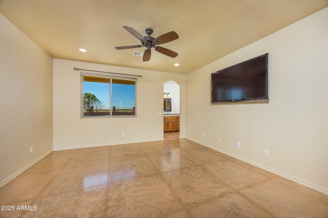 empty room with ceiling fan