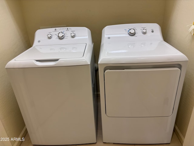 laundry room featuring washer and dryer