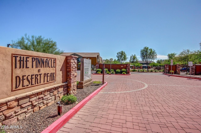 2725 E Mine Creek Rd Unit 2146, Phoenix, AZ 85024 - view of community