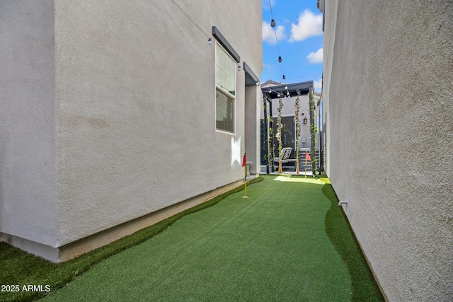 226 E Markwood Dr, Chandler, AZ 85286 - view of side of property with a putting green and stucco siding