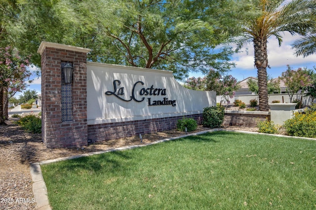 226 E Markwood Dr, Chandler, AZ 85286 - community sign with a lawn