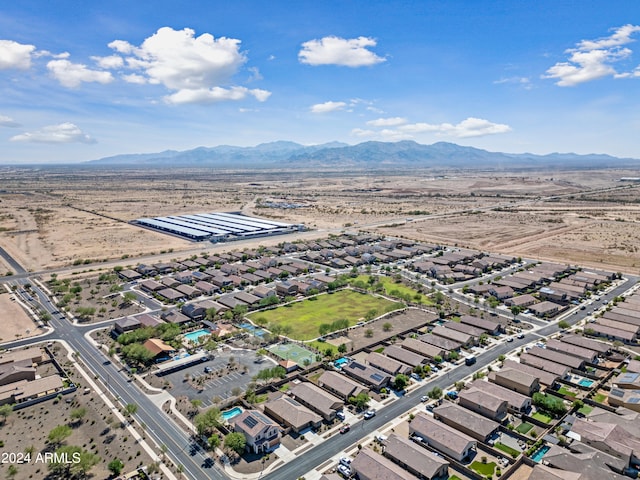 bird's eye view featuring a mountain view