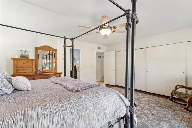 bedroom featuring ceiling fan