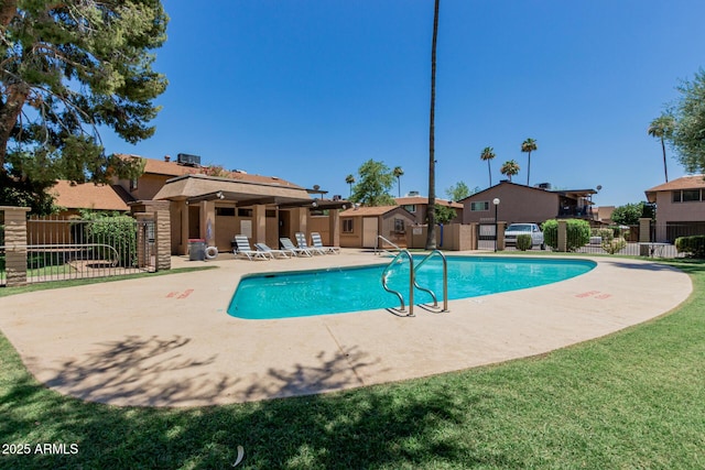 1133 N 84th Pl, Scottsdale, AZ 85257 - community pool with a patio area