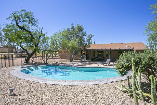 6608 E Ranch Rd, Cave Creek, AZ 85331 - view of swimming pool with a patio