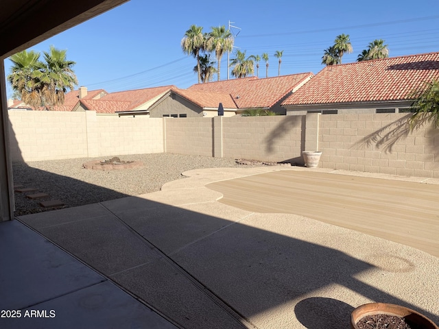 1249 E Commerce Ave, Gilbert, AZ 85234 - fenced backyard featuring a patio area