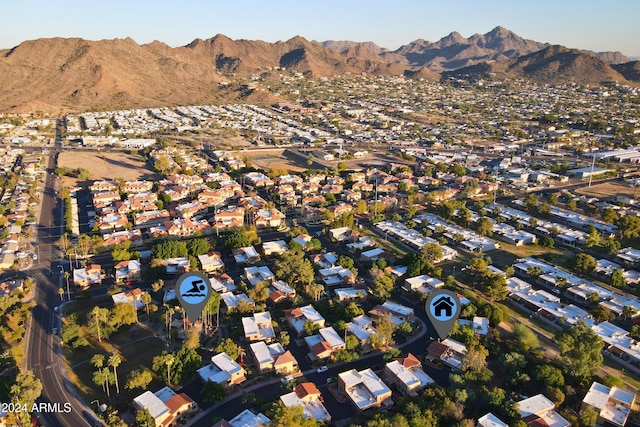 bird's eye view with a mountain view