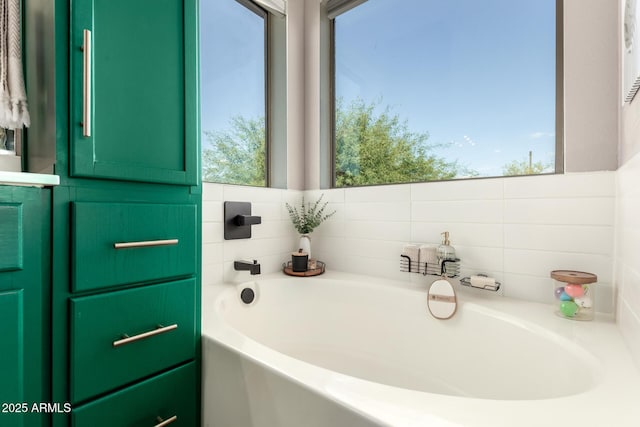 40807 N Barnum Way, Anthem, AZ 85086 - bathroom with a bath and plenty of natural light