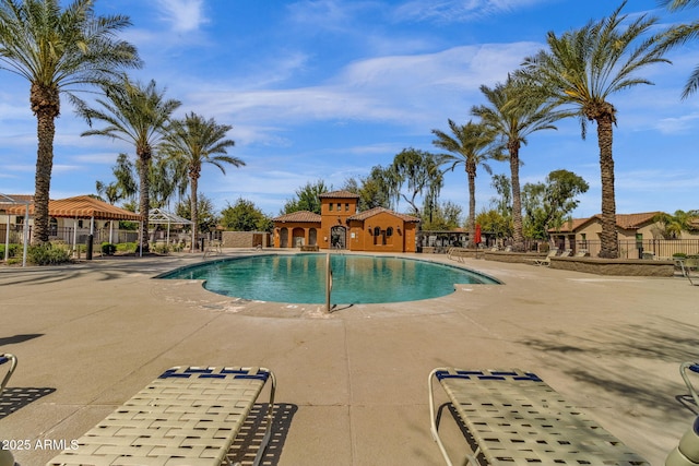 3828 S Verbena Ave, Gilbert, AZ 85297 - community pool with fence and a patio area