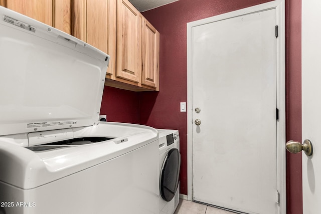 3006 W Matthew Dr, Phoenix, AZ 85027 - washroom featuring light tile patterned floors and cabinet space