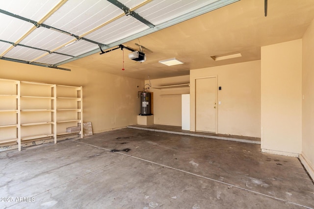 3006 W Matthew Dr, Phoenix, AZ 85027 - garage with water heater and a garage door opener