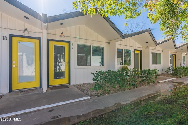 view of entrance to property