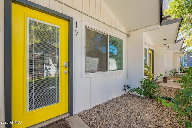 view of entrance to property