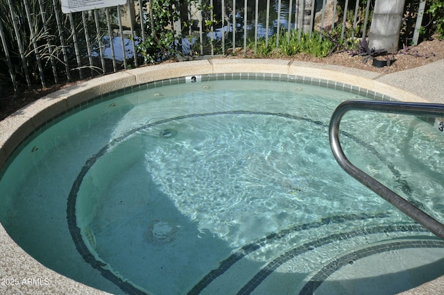 view of swimming pool