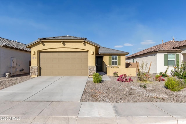 view of front of property featuring a garage