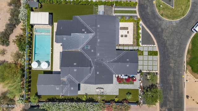5812 N 44th Pl, Phoenix, AZ 85018 - bird's eye view of a pool area
