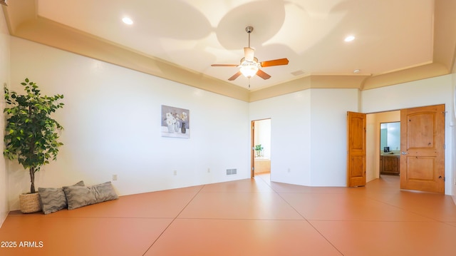 6754 E Roberto Loop, Hereford, AZ 85615 - empty room with a ceiling fan and recessed lighting
