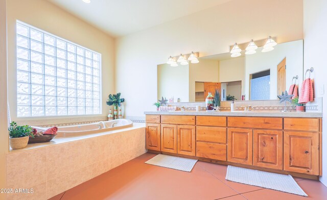 6754 E Roberto Loop, Hereford, AZ 85615 - full bath featuring double vanity and a bath