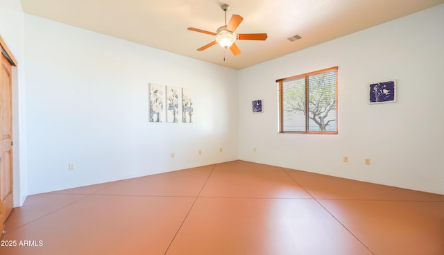 6754 E Roberto Loop, Hereford, AZ 85615 - empty room featuring a ceiling fan