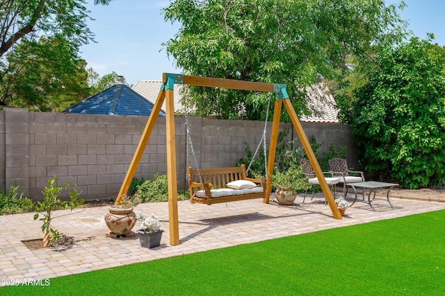 1203 W Escuda Rd, Phoenix, AZ 85027 - fenced backyard with a patio area
