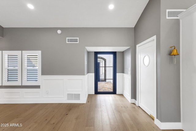 9136 N 81st St, Scottsdale, AZ 85258 - entryway with light hardwood / wood-style floors