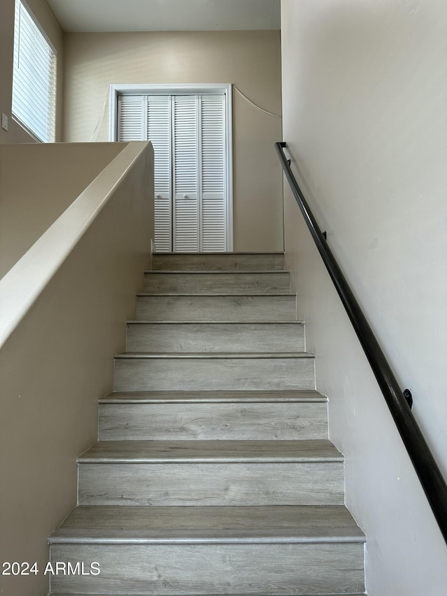 2311 E Colter St, Phoenix, AZ 85016 - view of stairs