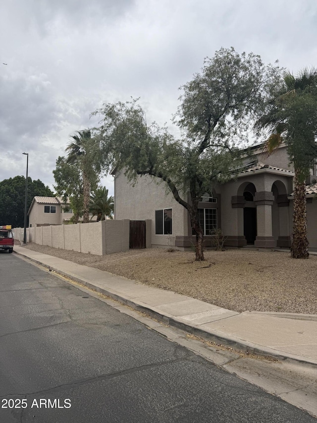 1655 W Stanford Ave, Gilbert, AZ 85233 - view of front of home featuring stucco siding